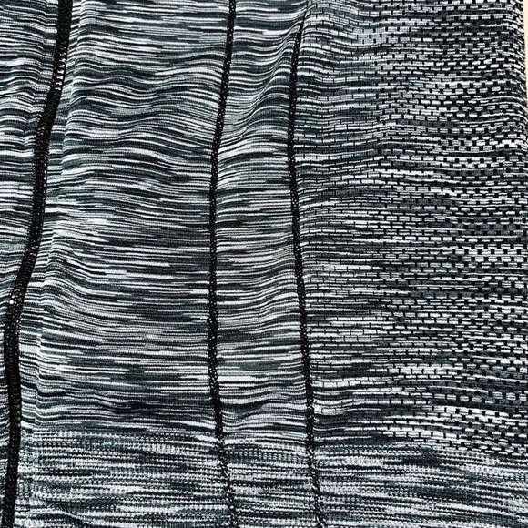 Marika Performance Jacket - Picture 3 of 6